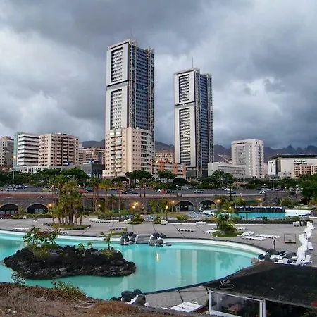Tower's Flat 4 On The 30th Floor +wifi +digital Tv * Santa Cruz de Tenerife